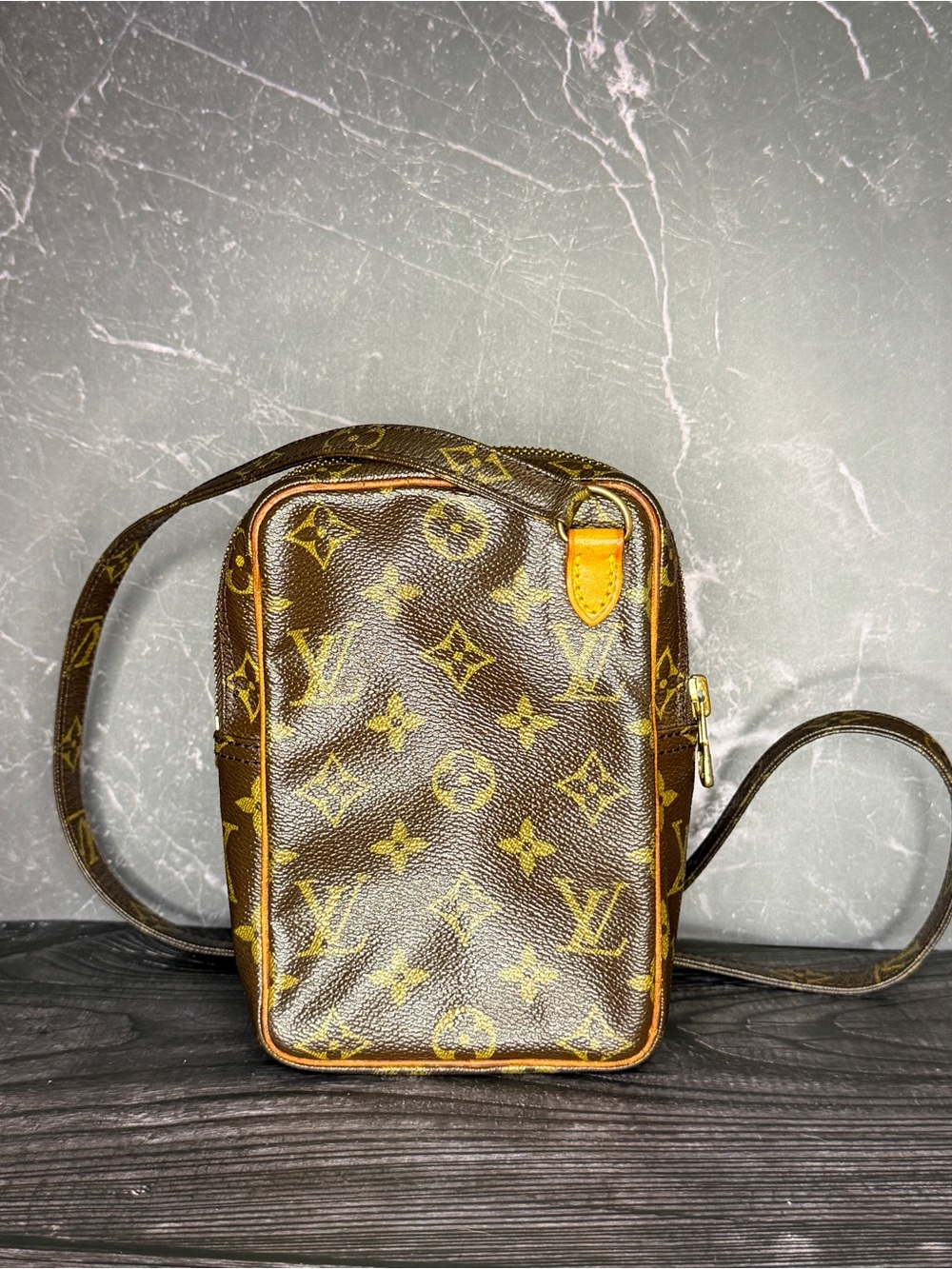 Louis Vuitton Monogram Mini Amazon Crossbody Bag | Vintage | Full Inclusion - Picture 4 of 11